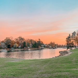 Meet your Posher, Addison